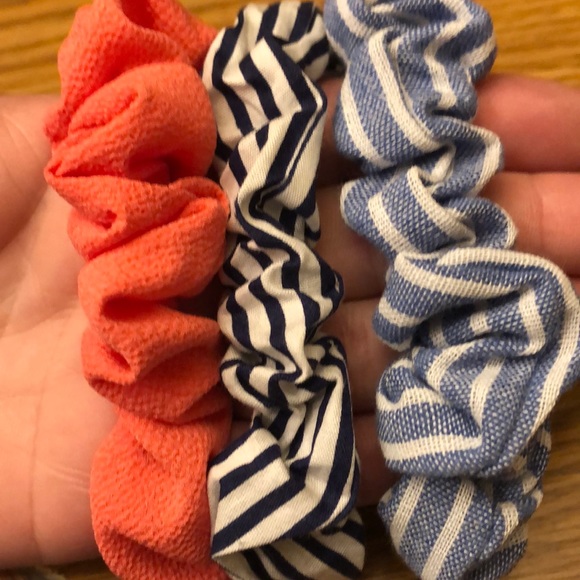 Scrunchies - Picture 5 of 5